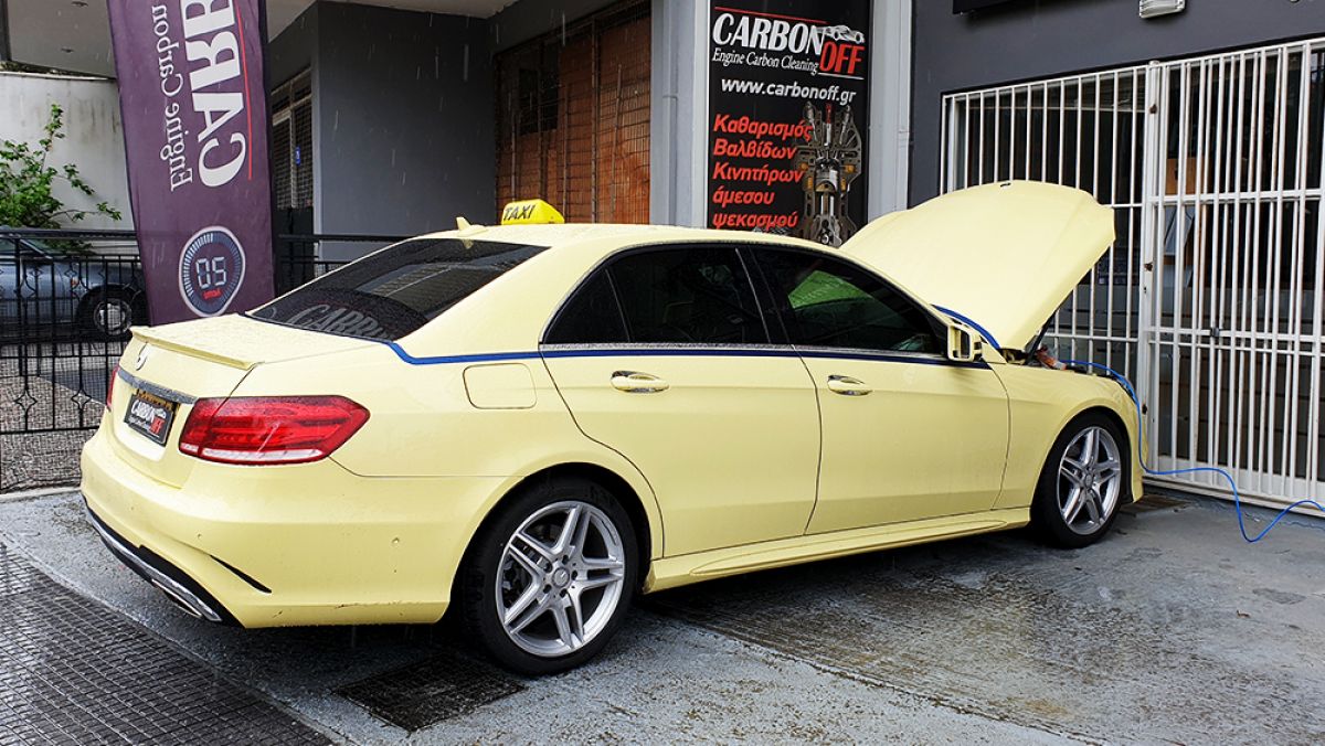 MERCEDES BENZ E220 TAXI